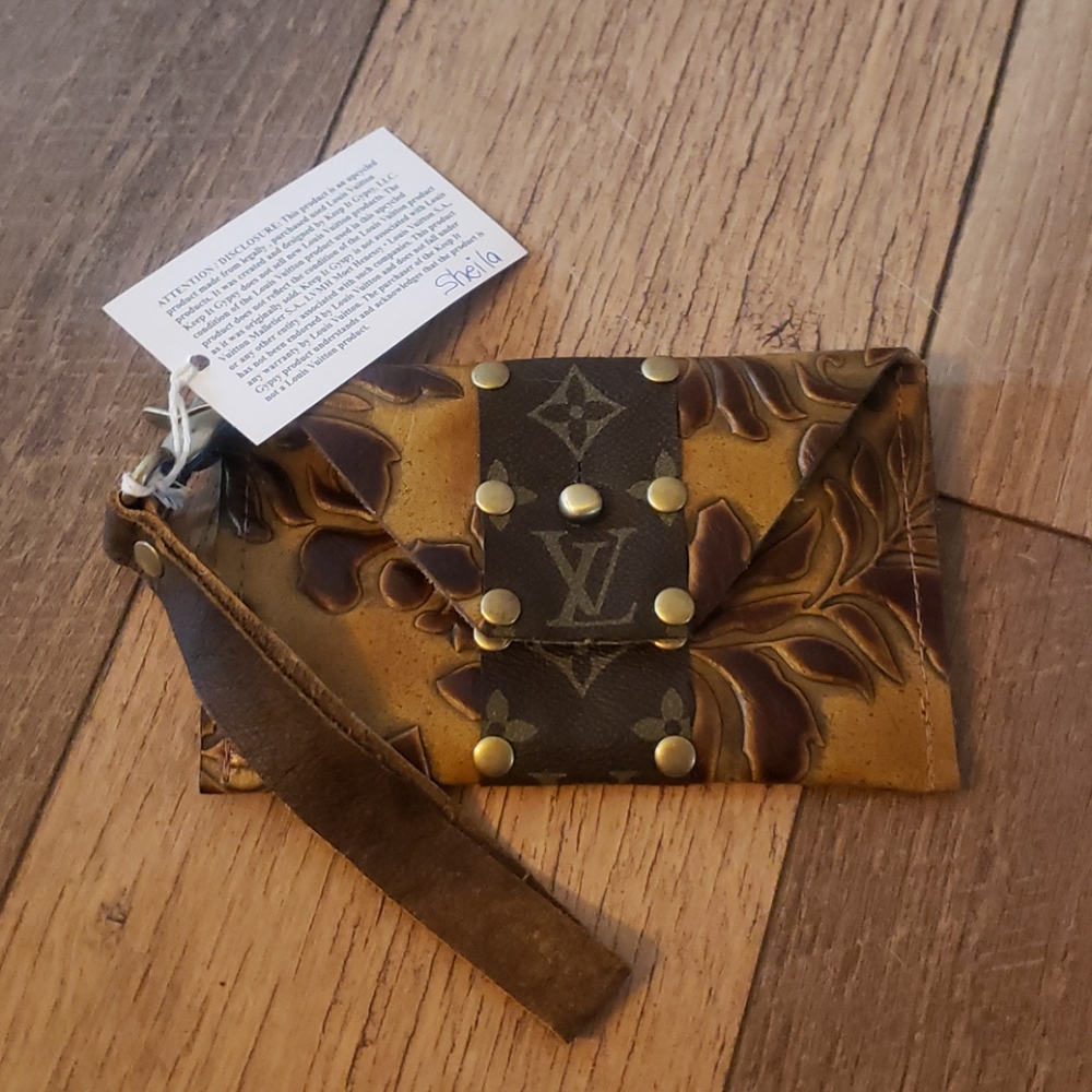 Clutch, wallet